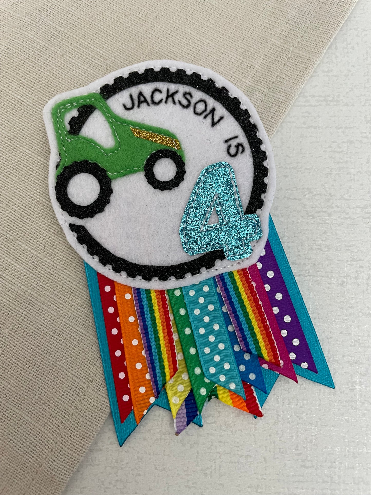 Vehicle birthday rosette