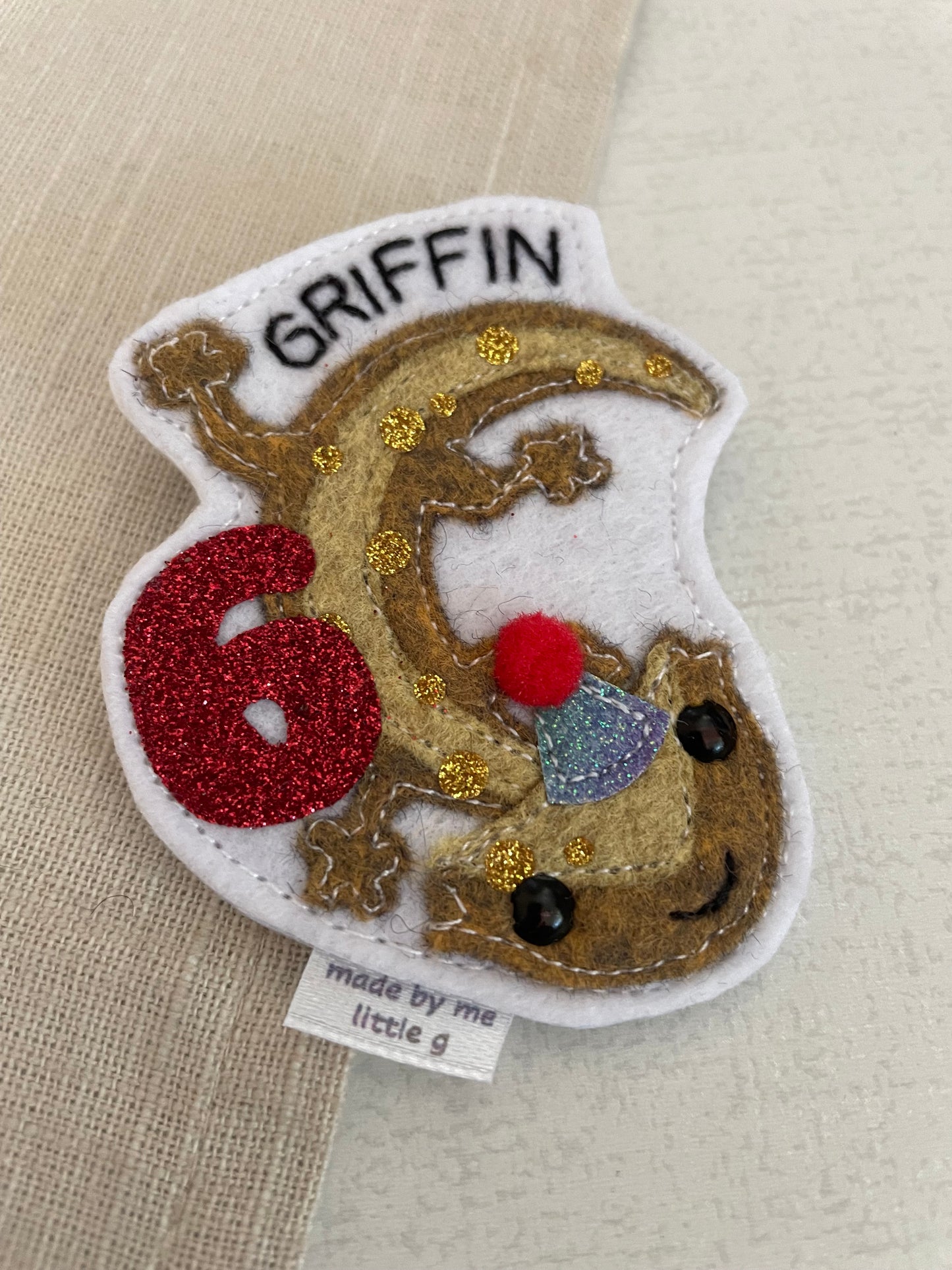 Crested Gecko birthday badge