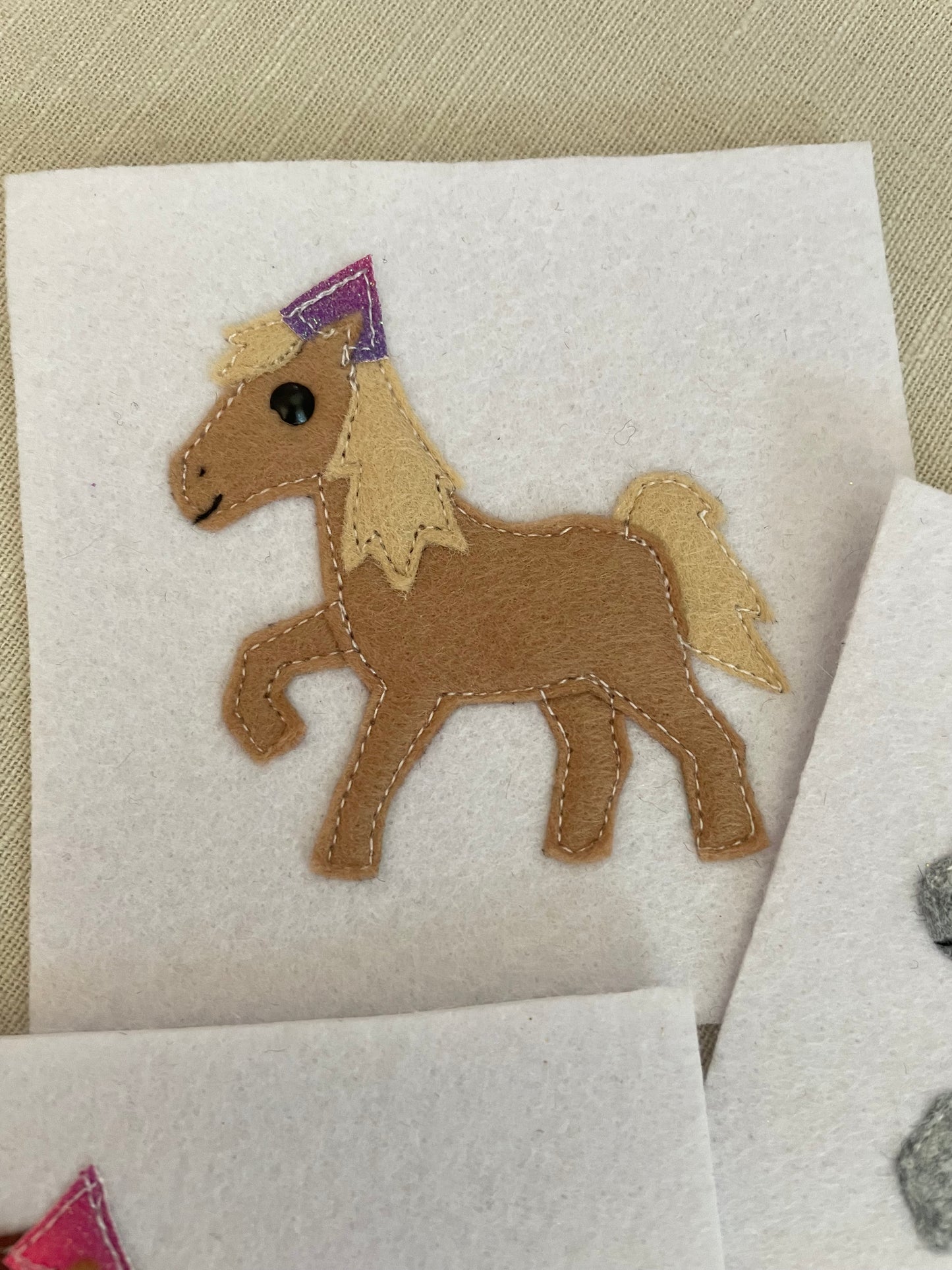 Horse birthday badge