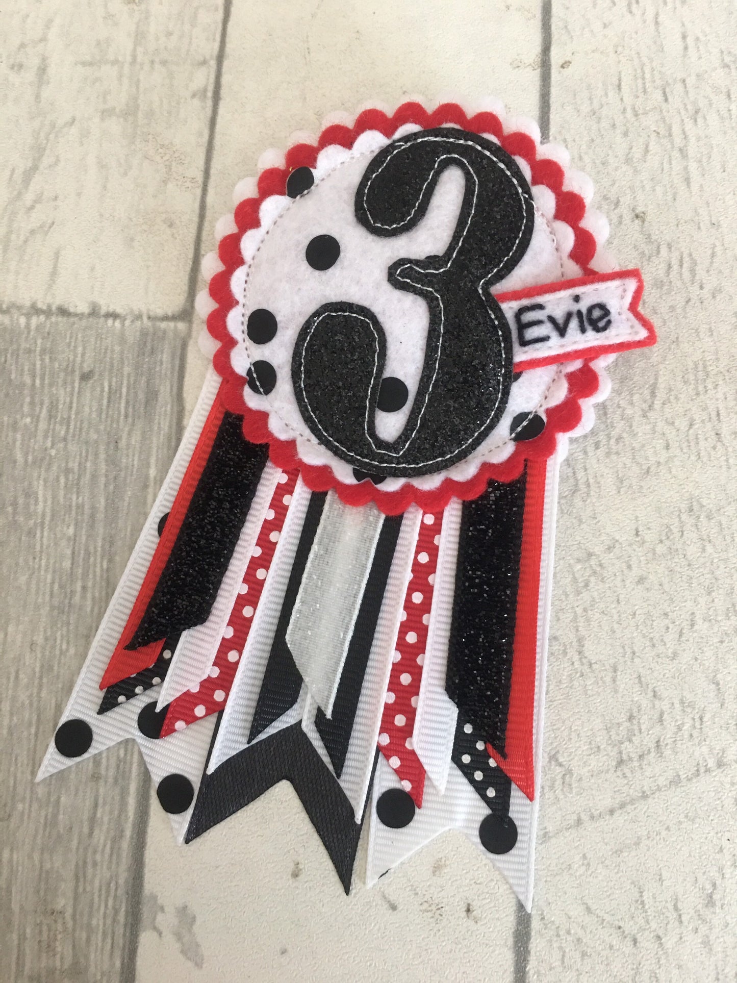 Custom personalised age birthday badge rosette, birthday badge, personalised birthday badge, name birthday badge, age birthday badge