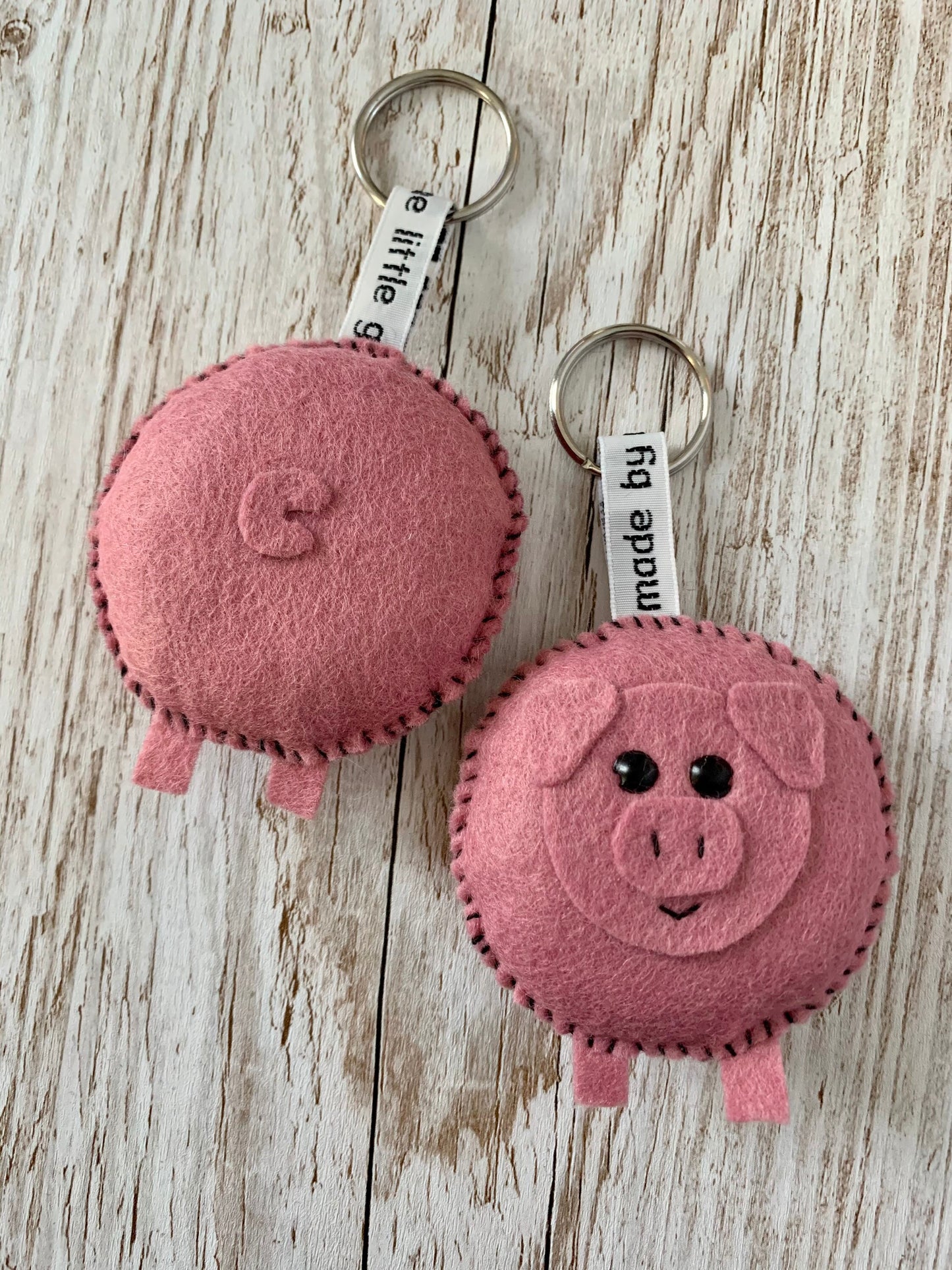 Pig keyring, piggy keyring, pig keychain, piggy keychain,