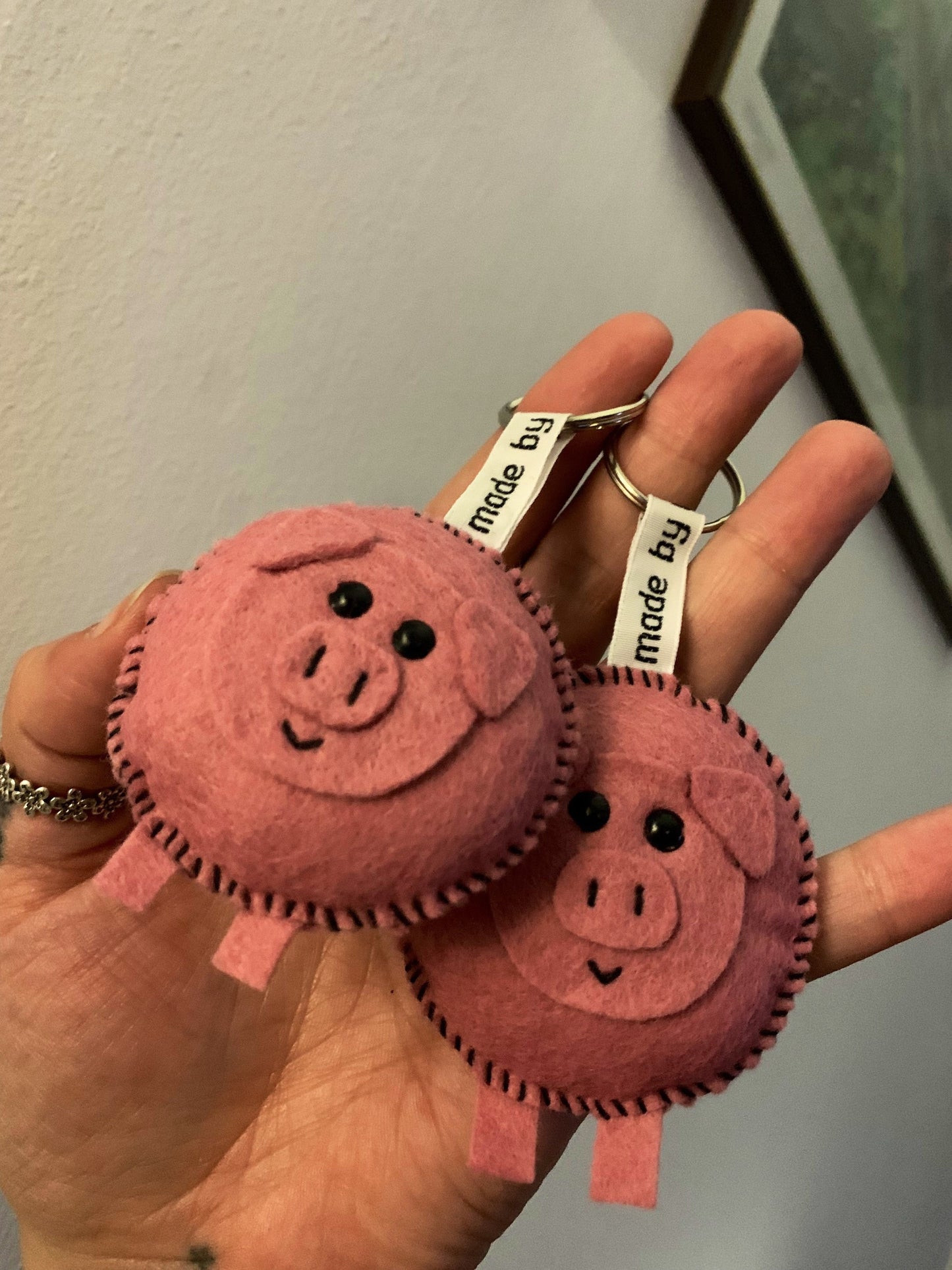 Pig keyring, piggy keyring, pig keychain, piggy keychain,