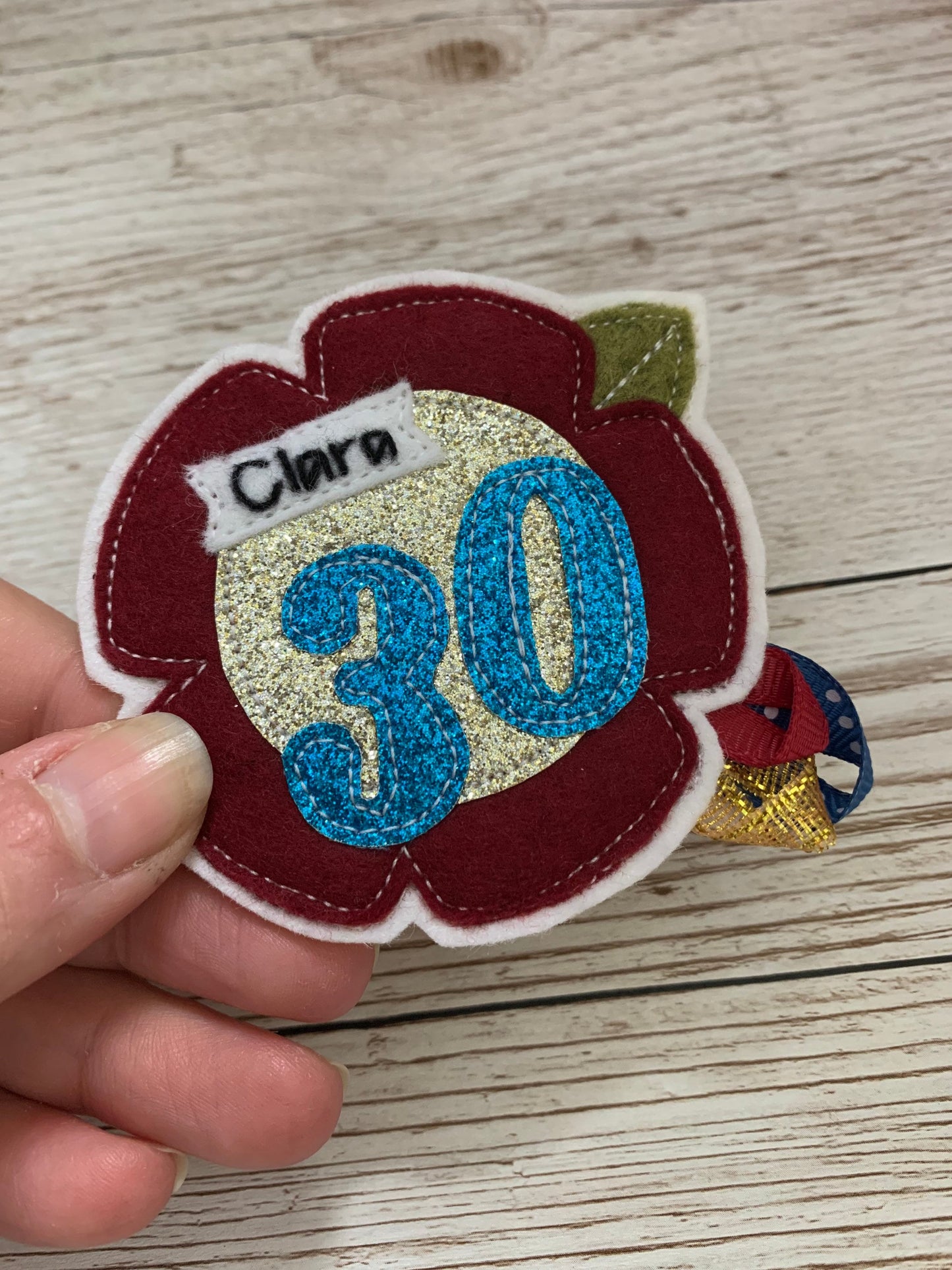 Custom personalised flower age birthday badge rosette, birthday badge, personalised birthday badge