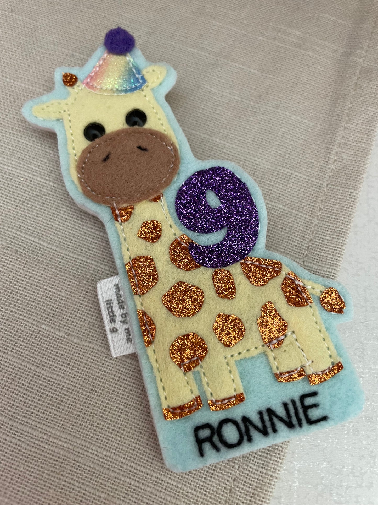 Giraffe birthday badge