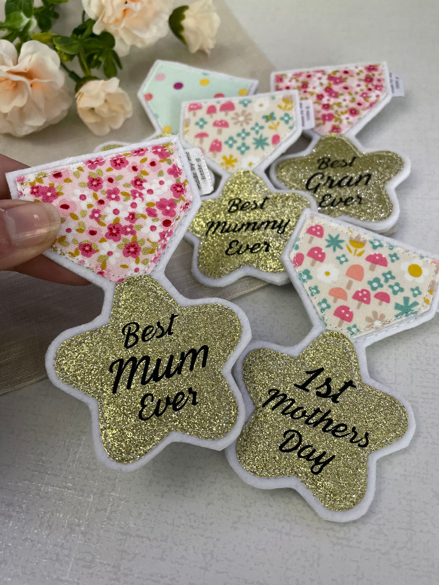 Mother’s Day medal badge