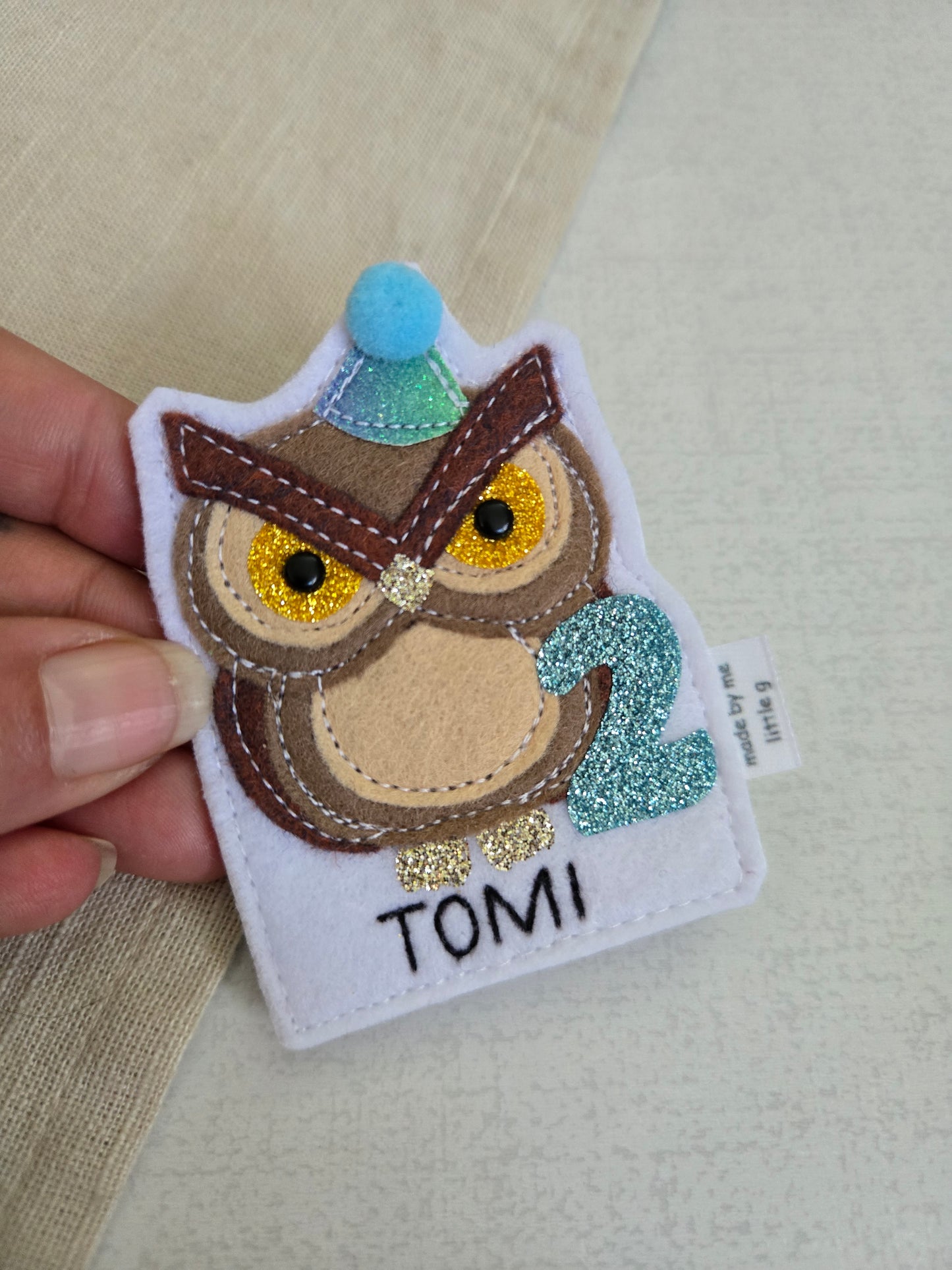 Owl birthday badge