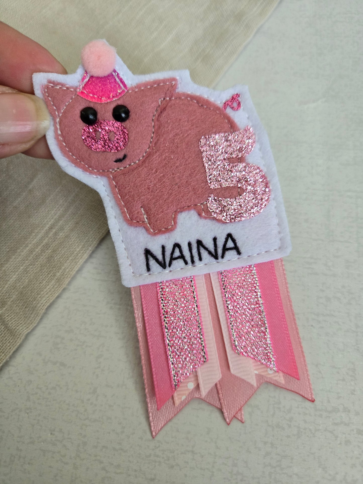 Pig birthday badge