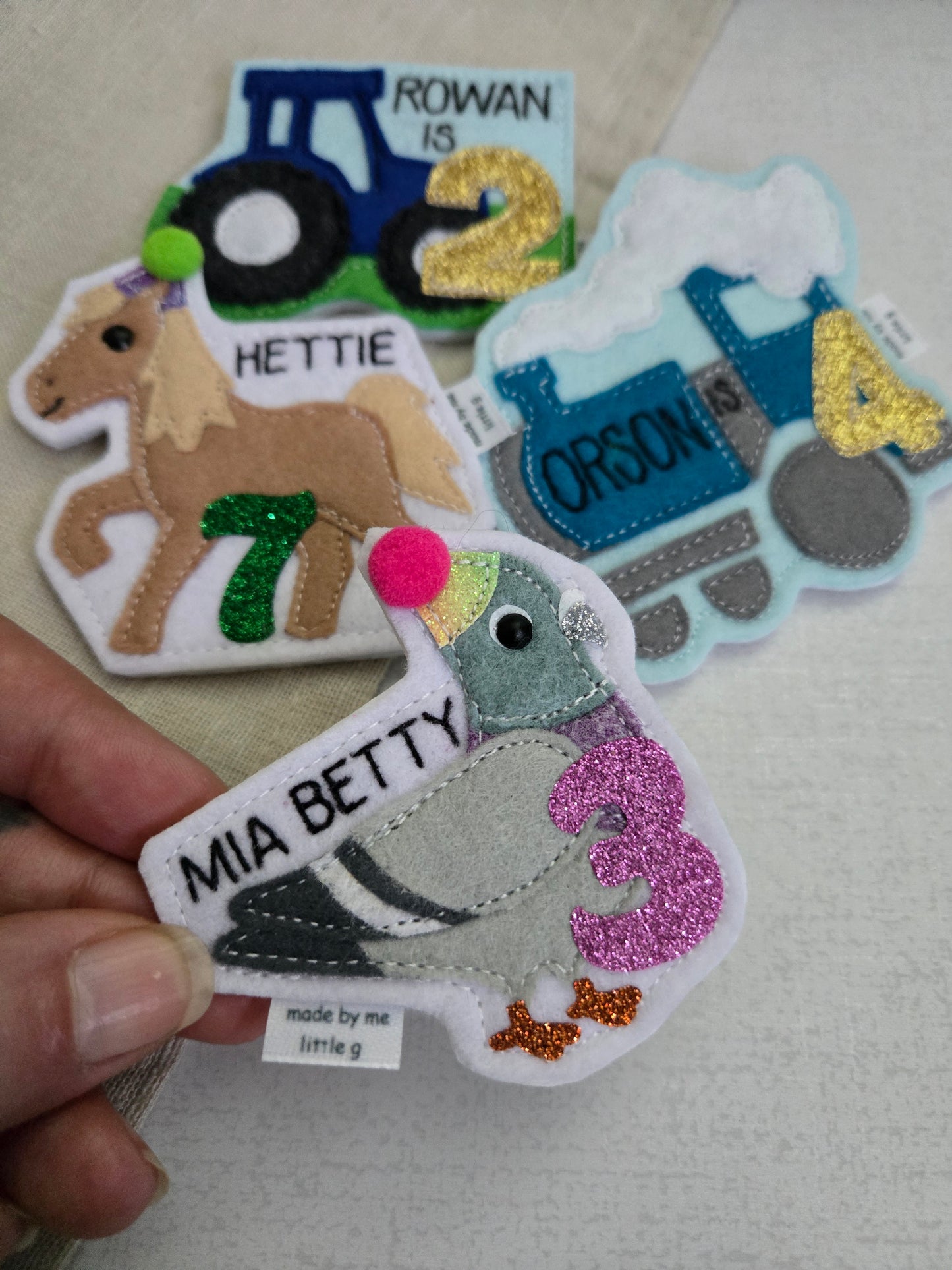 Pigeon birthday badge