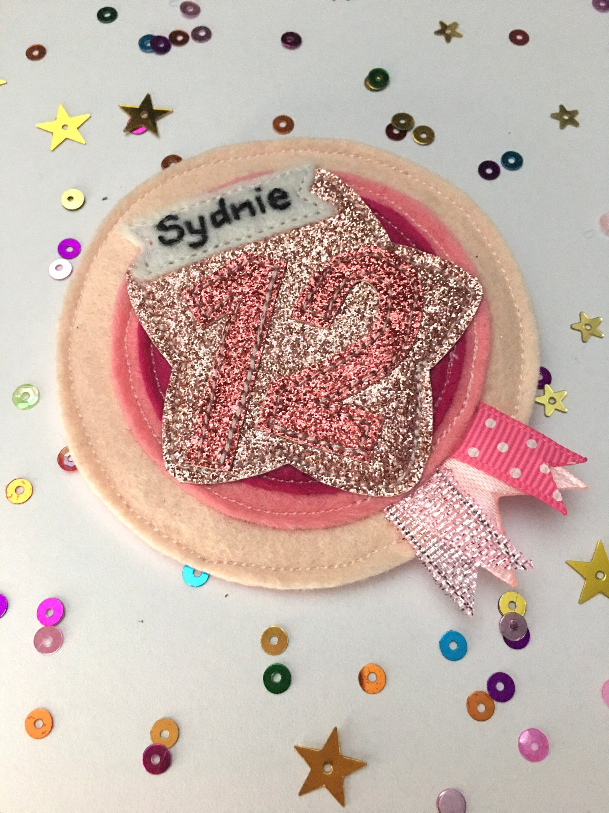 Custom personalised age birthday badge rosette, birthday badge, personalised birthday badge, any colour birthday badge