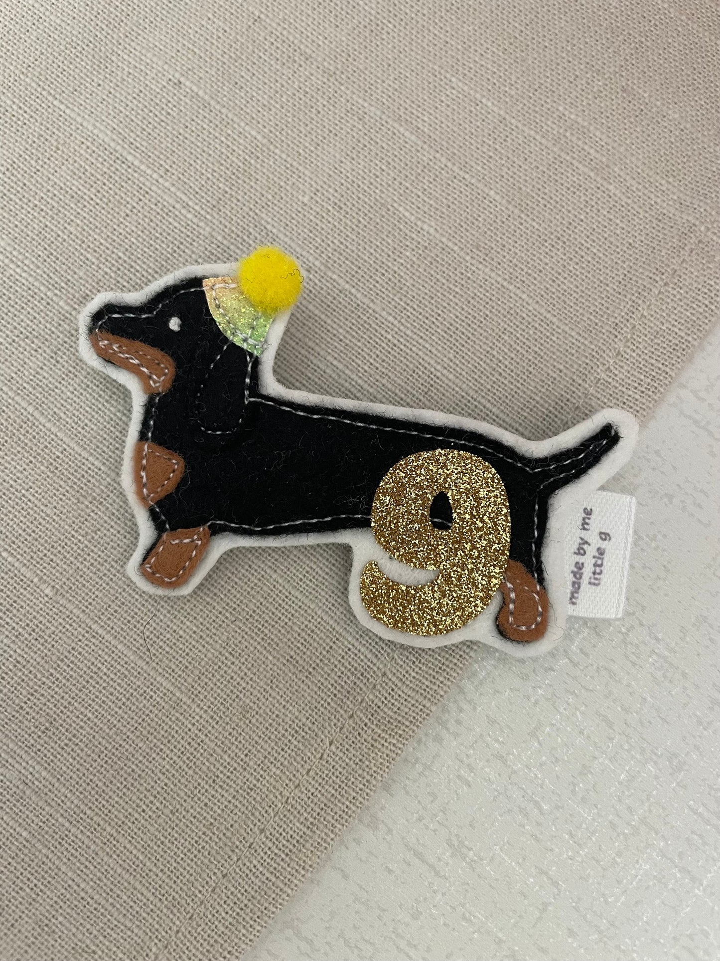 Sausage dog birthday badge, PLEASE READ INFO, personalised dachshund birthday badge, birthday badge, sausage dog badge, dachshund birthday