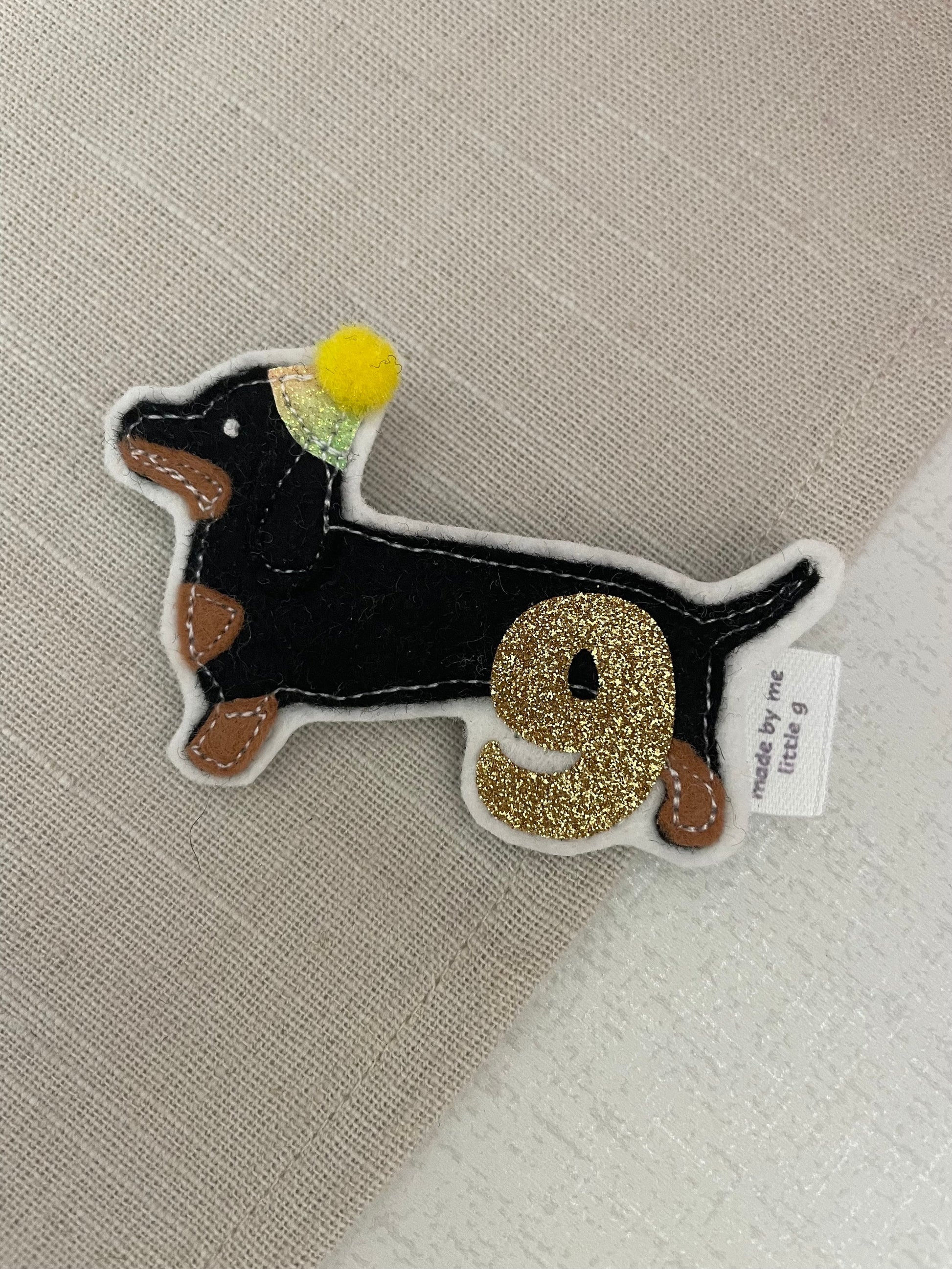 Sausage dog birthday badge, PLEASE READ INFO, personalised dachshund birthday badge, birthday badge, sausage dog badge, dachshund birthday