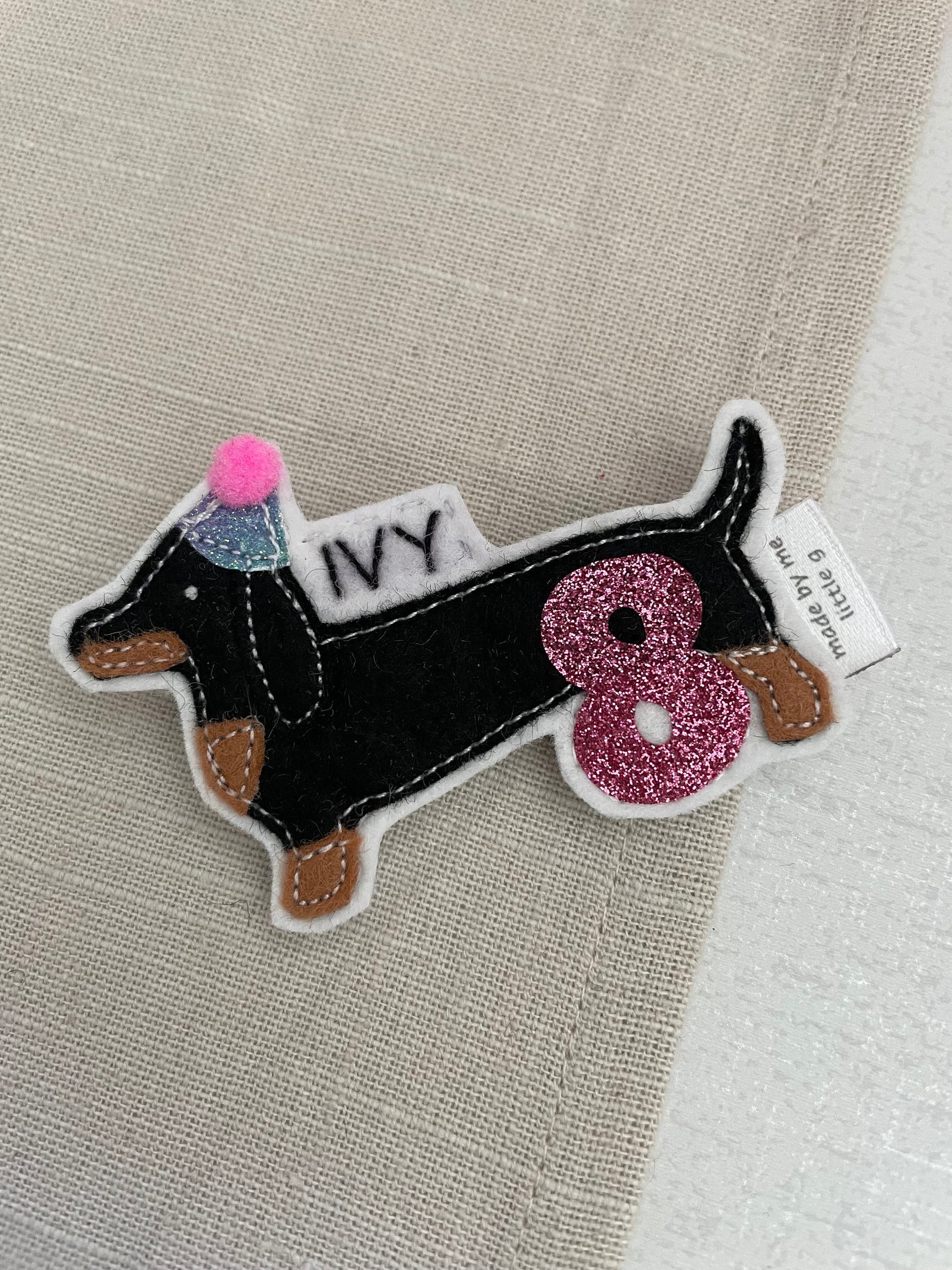Sausage dog birthday badge, PLEASE READ INFO, personalised dachshund birthday badge, birthday badge, sausage dog badge, dachshund birthday